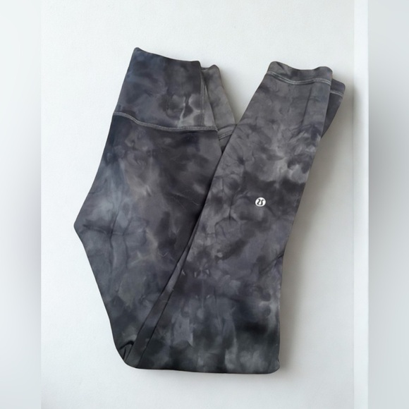 lululemon athletica Wunder Train 24in, 7/8 length - Picture 3 of 4